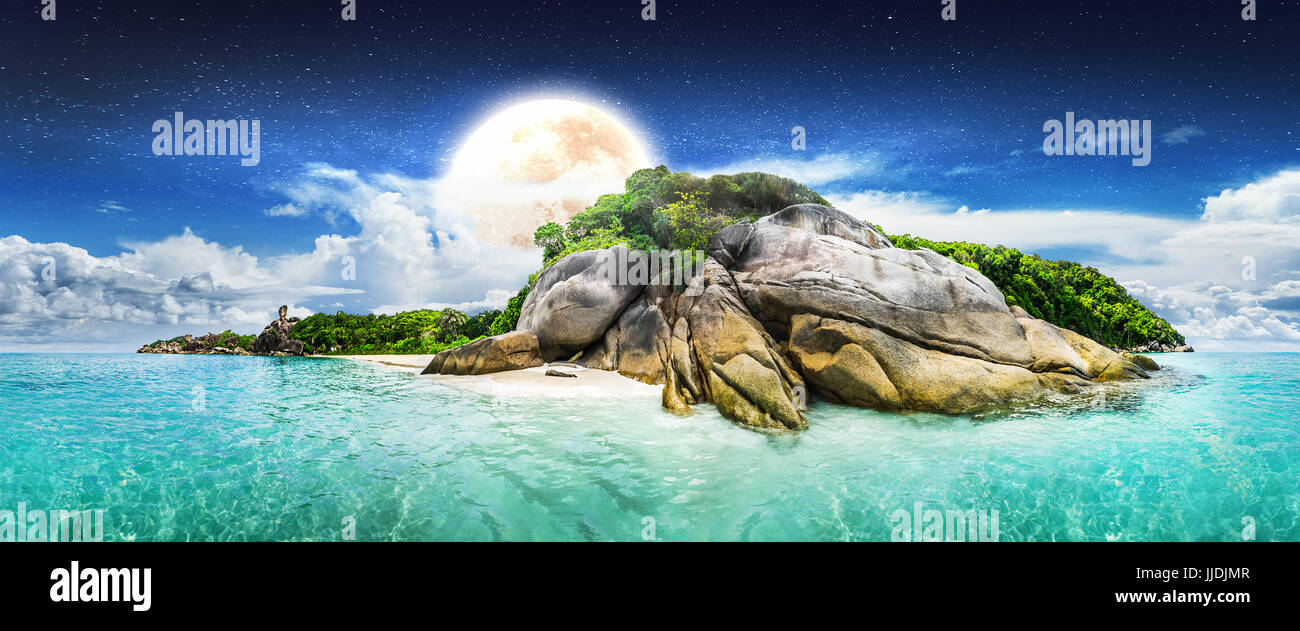 Notte estiva isola della laguna Foto Stock