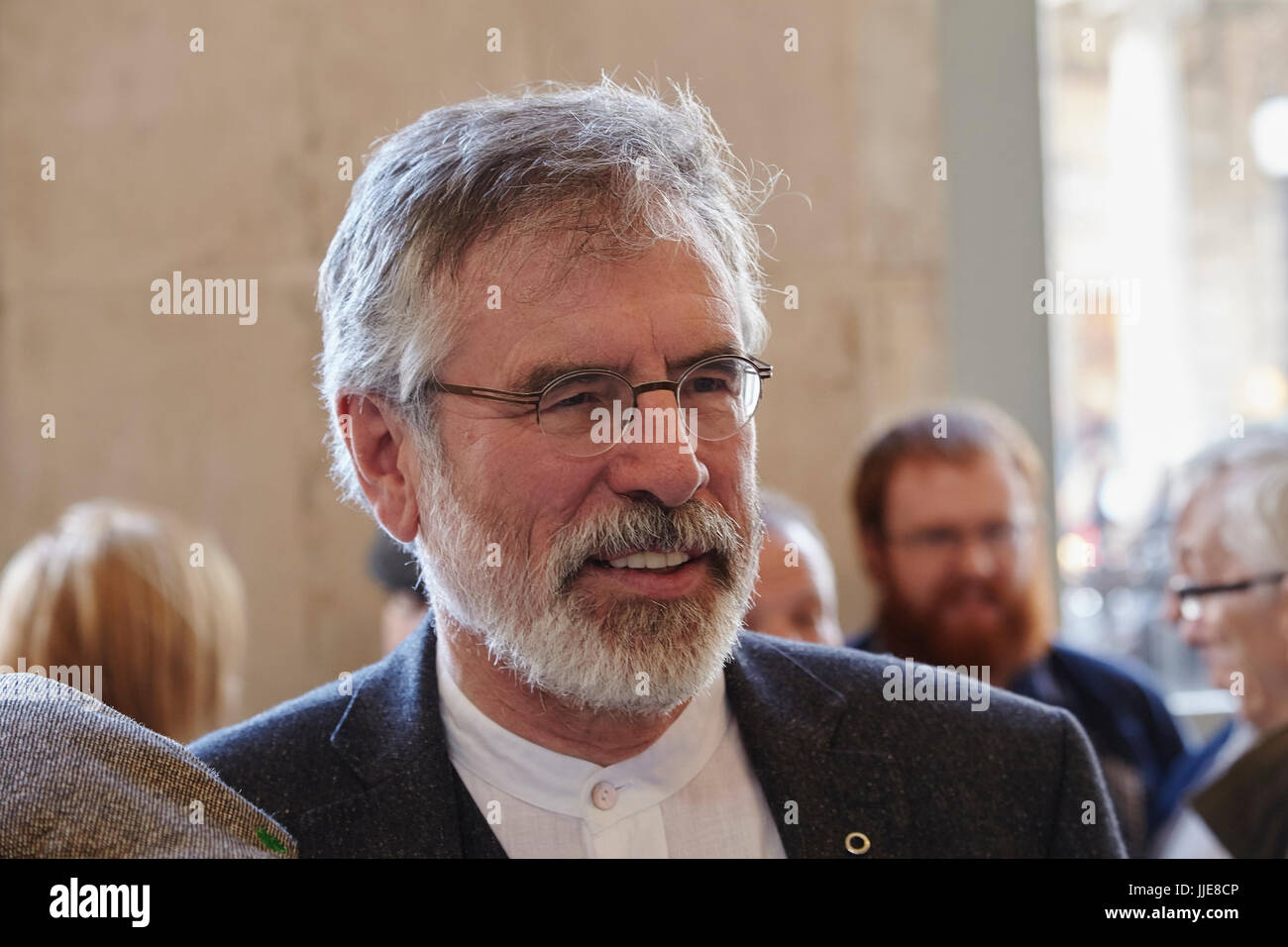 Gerry Adams, responsabile dell'Irish politcal partito Sinn Fein, visto a Dublino, Irlanda. Foto Stock