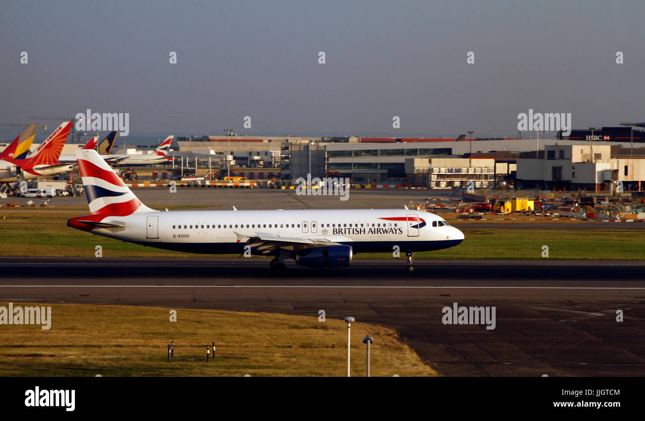 G-EUUU - Airbus A320-232 - British Airways Airbus A320 famiglia consiste di breve e medio raggio, corpo stretto, passeggeri commerciale twin-motore Foto Stock