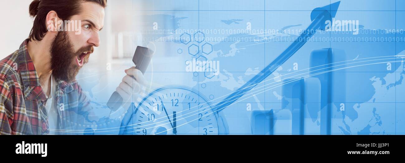La millenaria uomo grida al telefono con il blu delle finanze transizione grafico Foto Stock