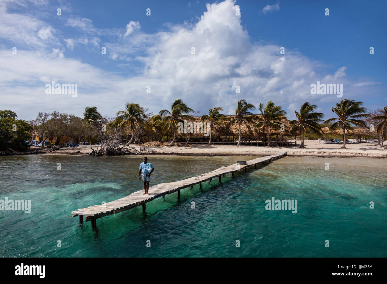 Il molo a CAYO IGUANA raggiunta in barca da Playa Ancon - Trinidad, Cuba Foto Stock