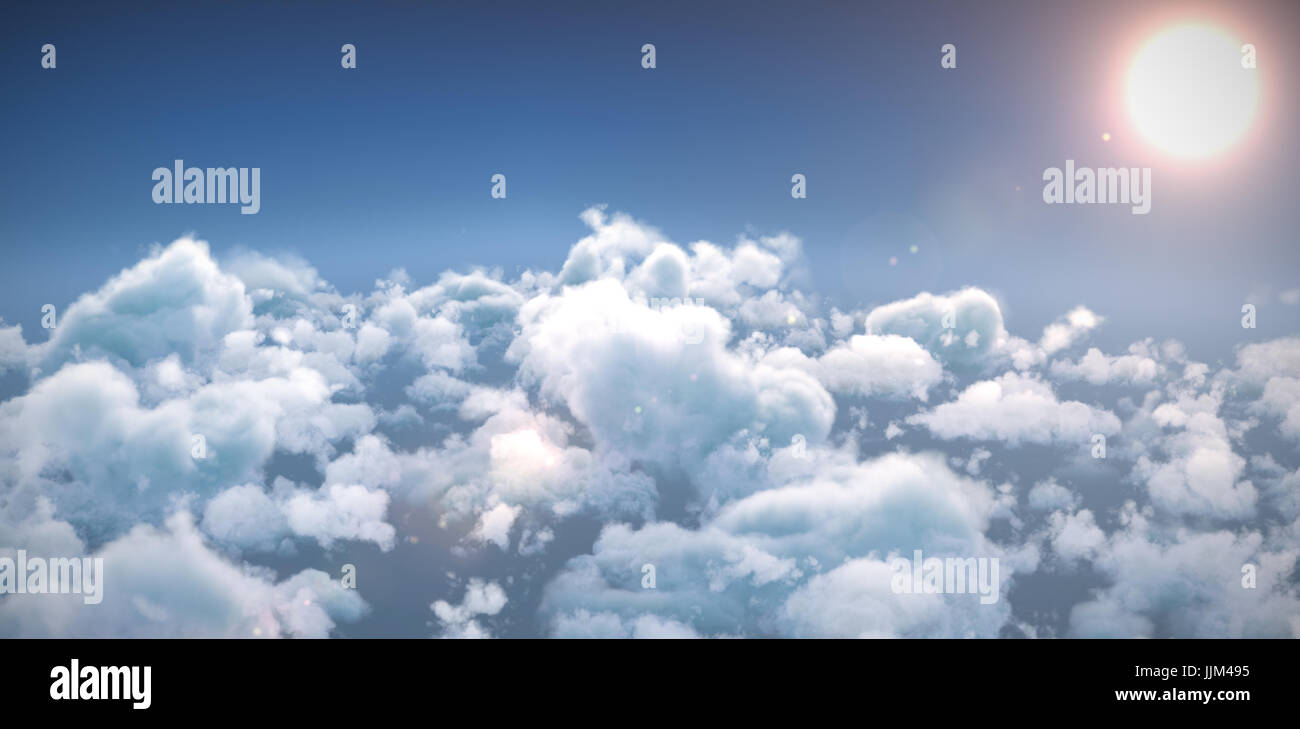 Visione idilliaca di sole luminoso su cloudscape durante la giornata di sole Foto Stock
