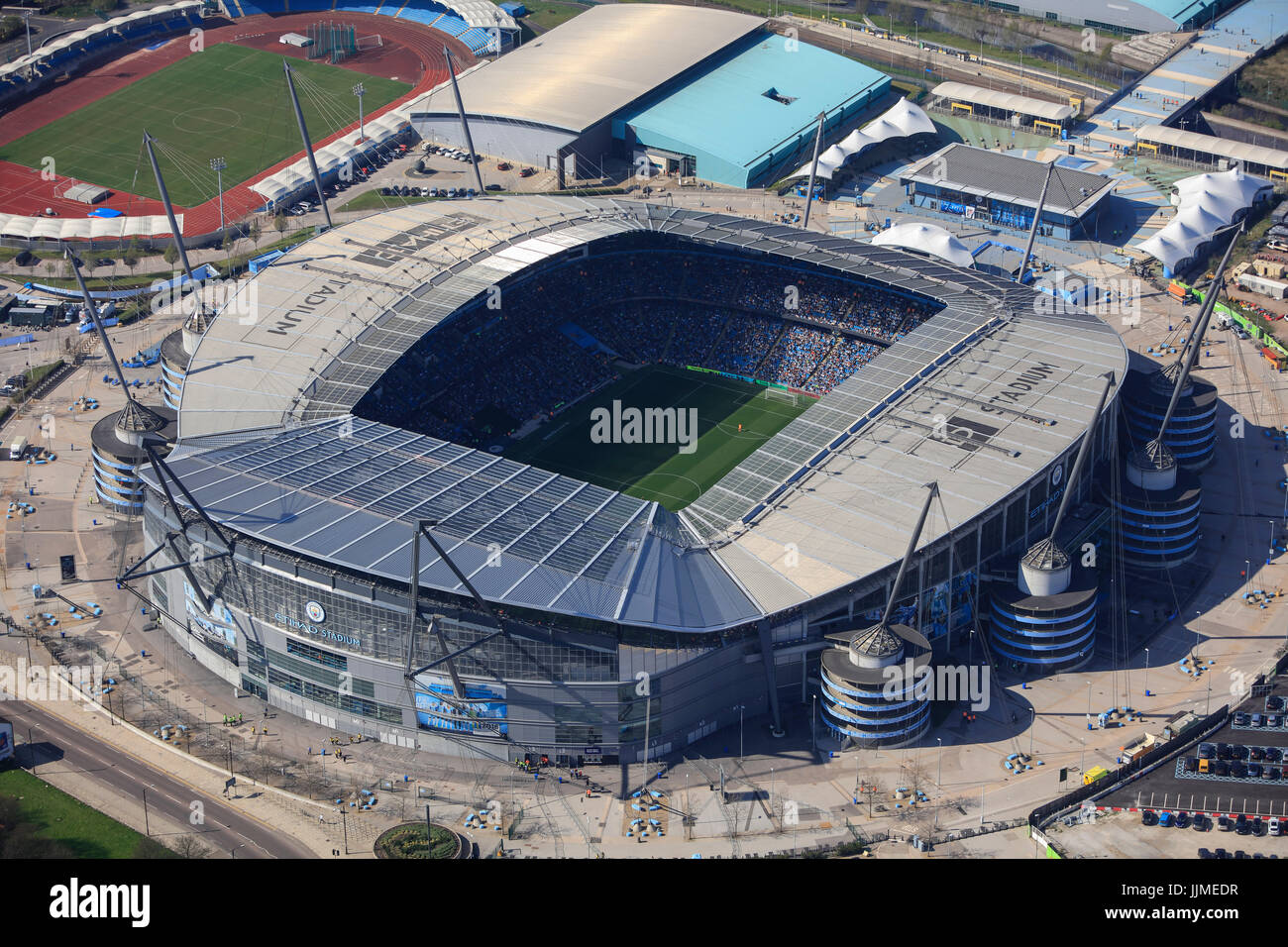 Una veduta aerea del City of Manchester Stadium, casa del Manchester City FC Foto Stock