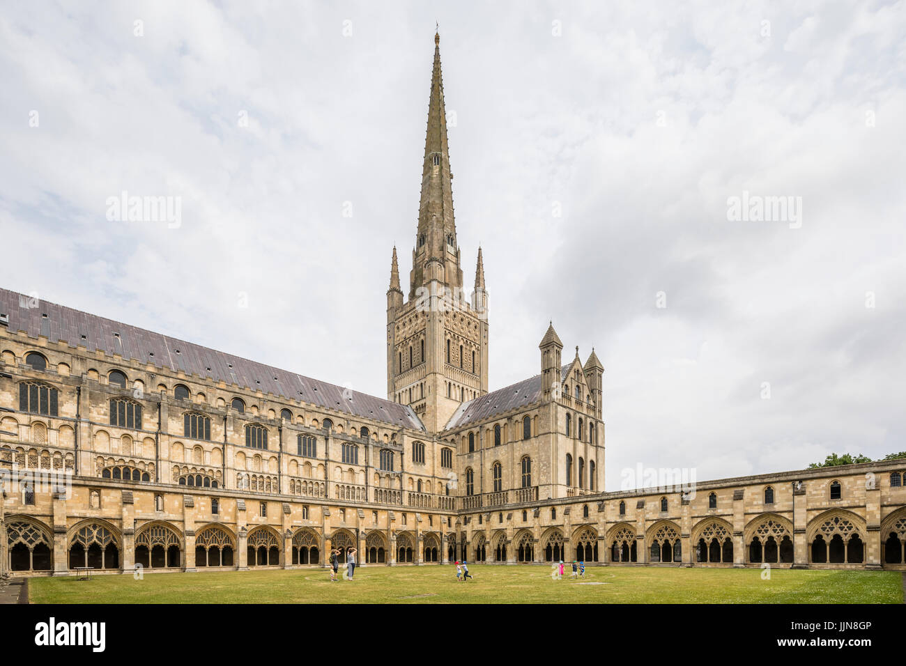 Norwich Cathedral in Norfolk Foto Stock