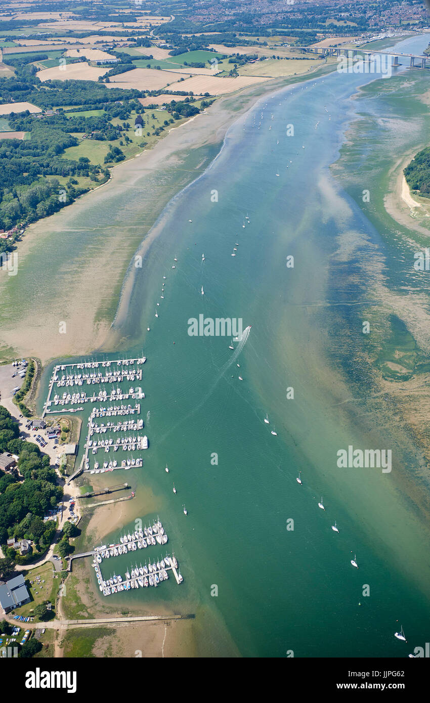 Una veduta aerea del fiume Orwell, Ipswich, Suffolk, Inghilterra orientale Foto Stock