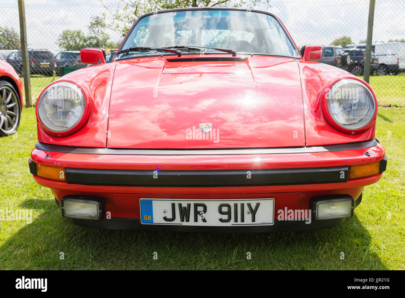 Vecchie Porche carrera Foto stock - Alamy