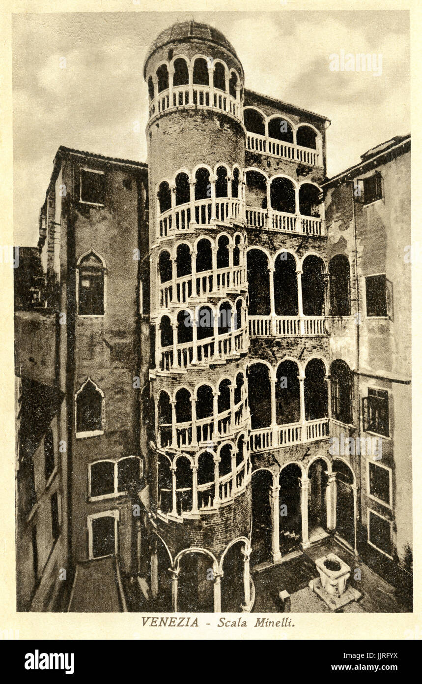 Vintage B&W immagine di viaggio del novecento di Scala Minelli Venezia Italia nel centro storico di antiquario Travel guide Foto Stock