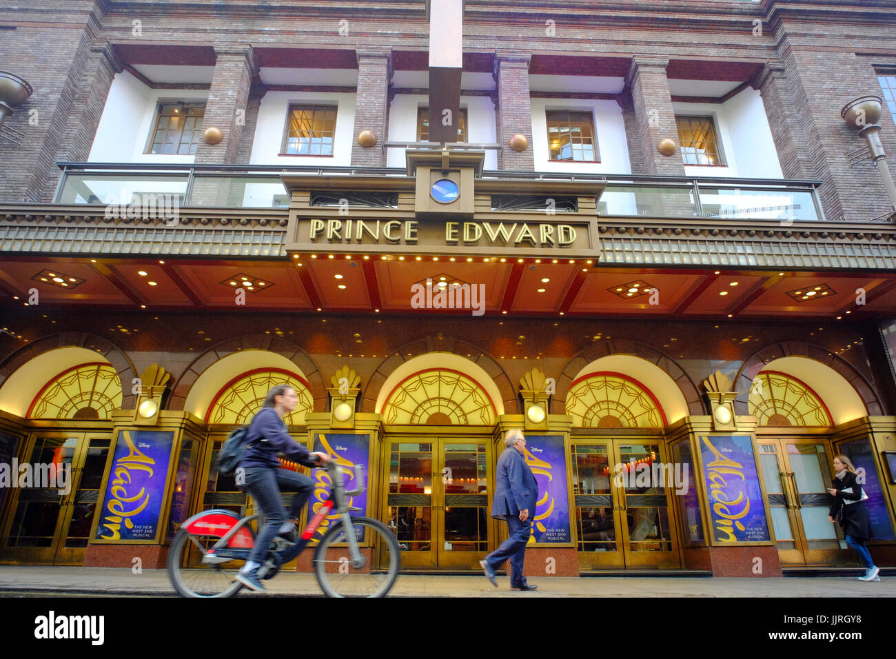 Prince Edward Theatre di Soho, Londra, Regno Unito Foto Stock