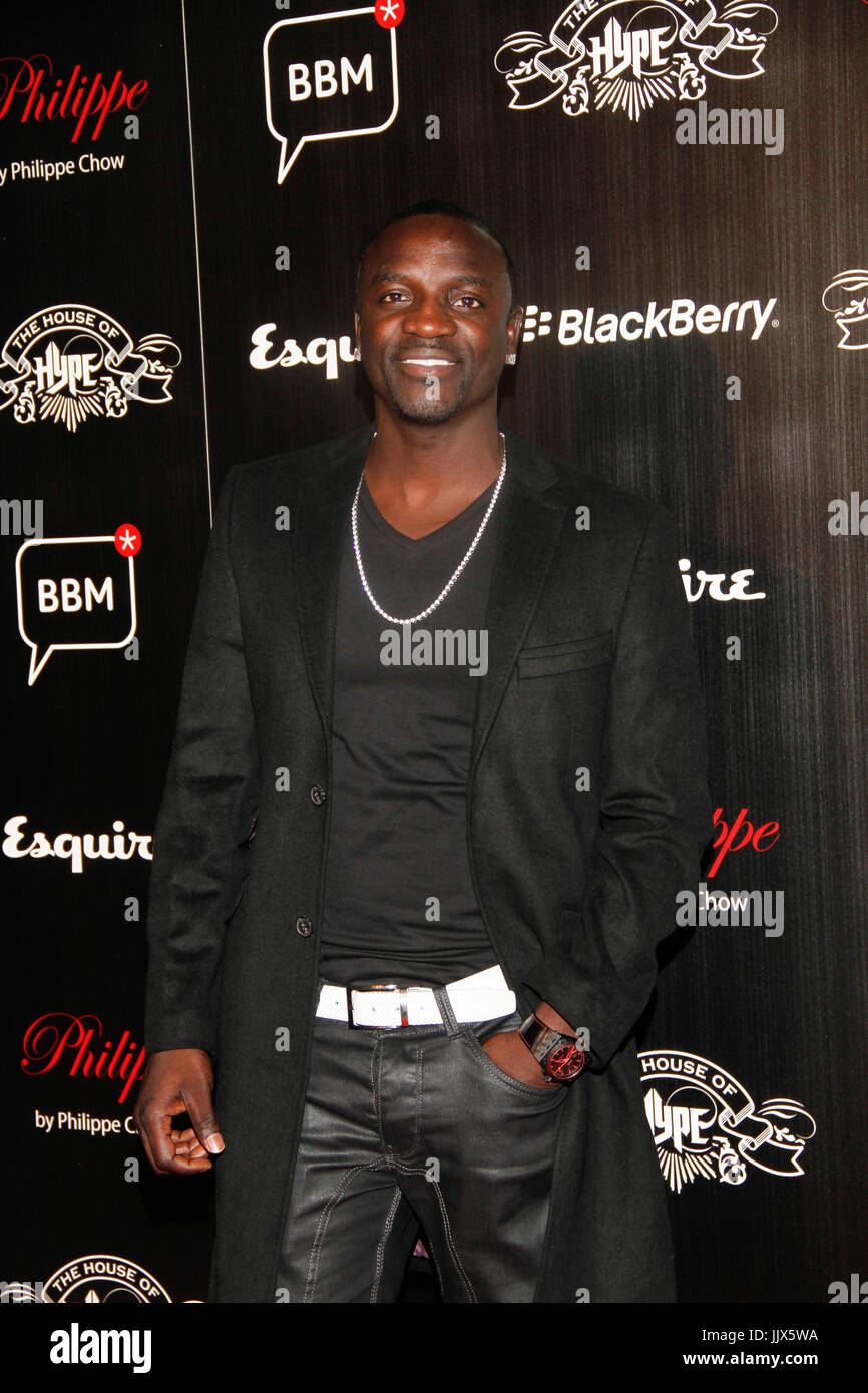 La registrazione artista Akon assiste House Hype's VMA Pre-Party residenza privata settembre 11,2010 Beverly Hills, la California. Foto Stock