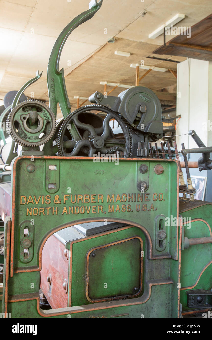 Woodbury, PA, Stati Uniti d'America - 15 Luglio 2017 : attrezzature Vintage in lana storico mulino. Foto Stock