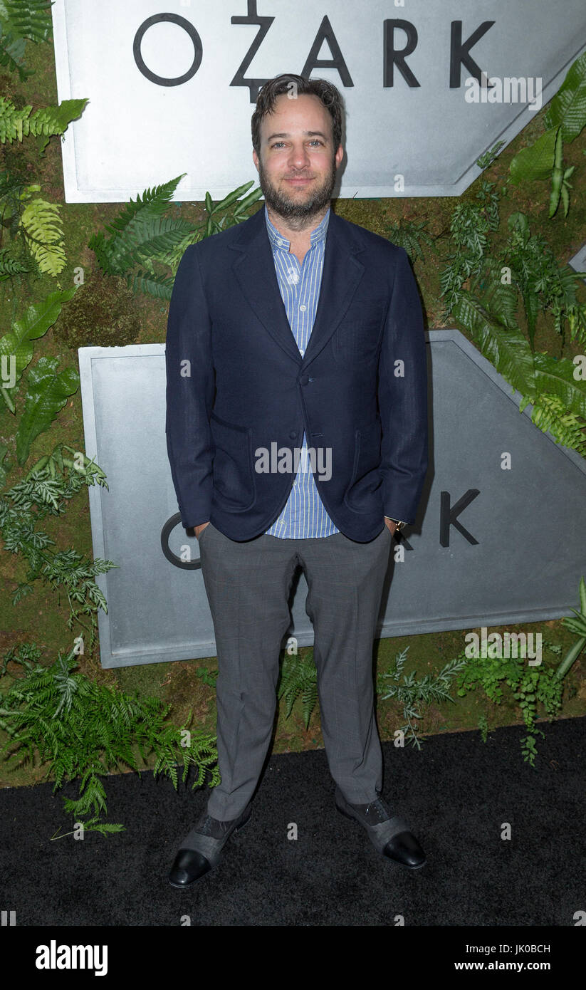 New York, Stati Uniti. Il 20 luglio, 2017. Danny Strong assiste Netflix Ozark New York Premiere screening Metrograph a credito: Lev Radin/Pacific Press/Alamy Live News Foto Stock