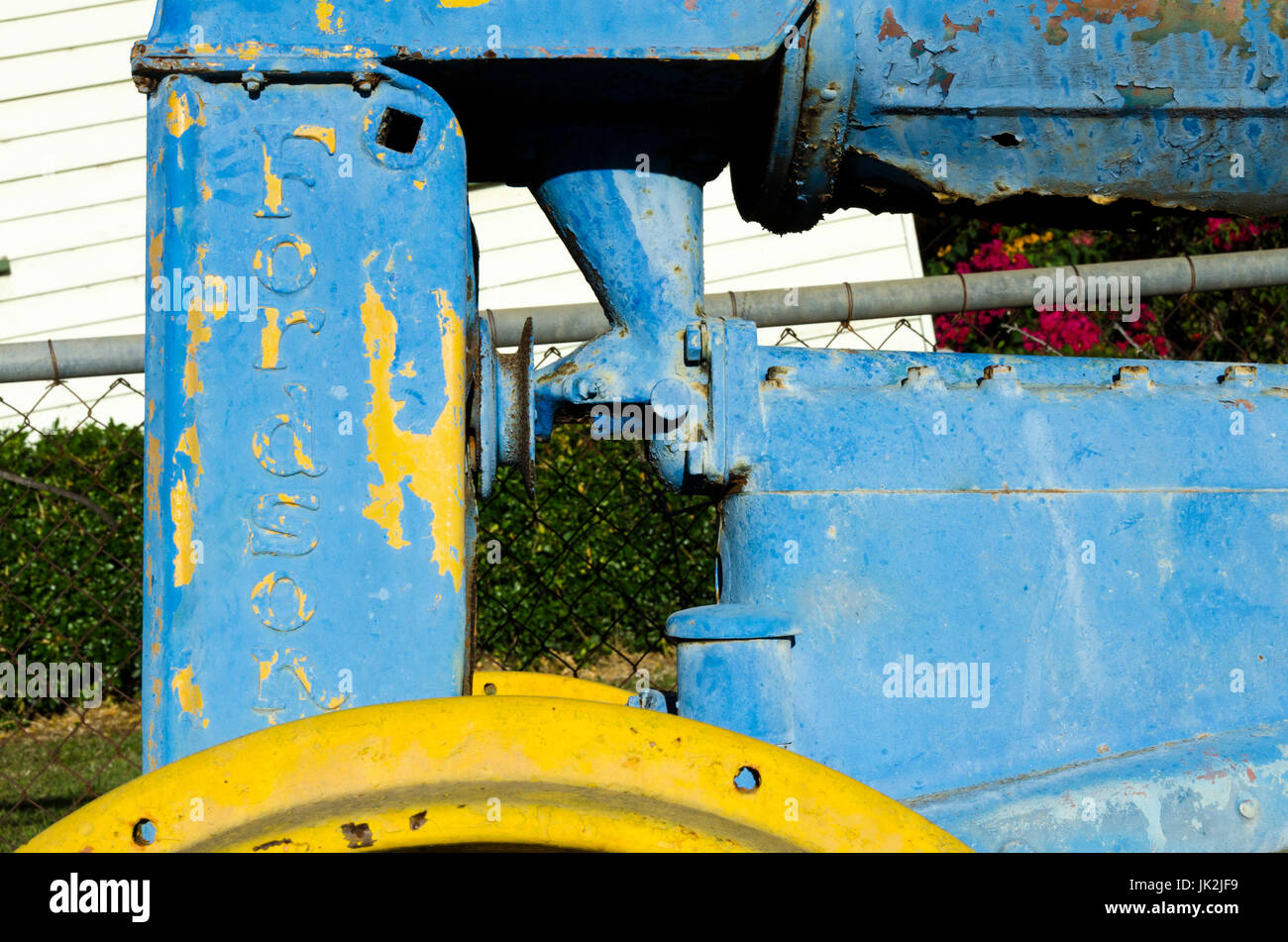 Il vecchio trattore Fordson, Templin villaggio storico museo, Boonah, Queensland, Australia Foto Stock