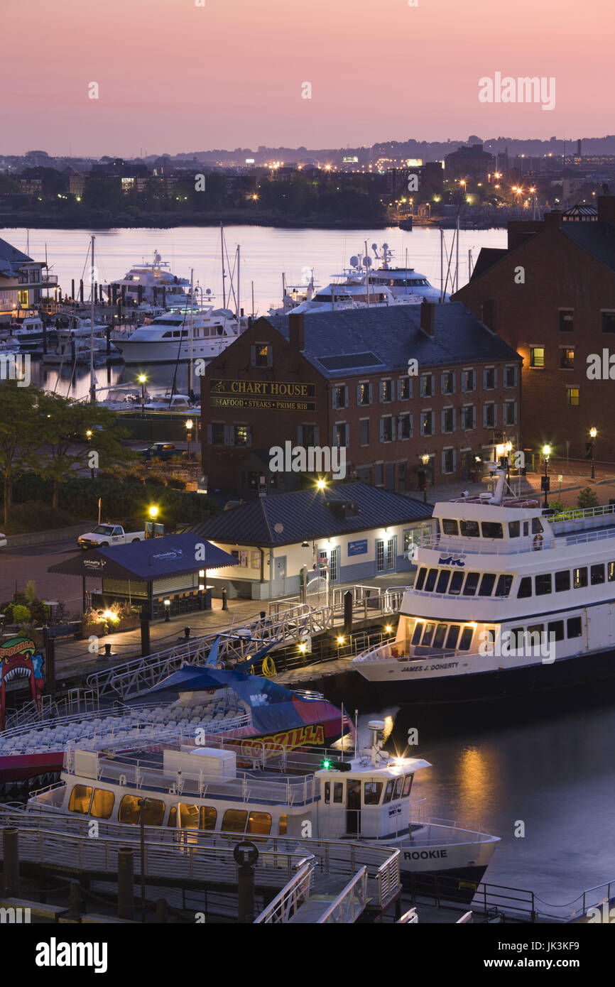 Stati Uniti d'America, Massachusetts, Boston, Long Wharf, porto traghetti, dawn Foto Stock