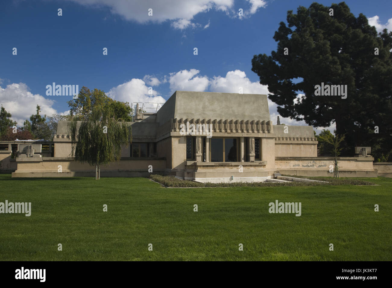 Stati Uniti, California, Los Angeles, Loz Feliz quartiere, Barnsdall Art Park, Hollyhock House progettata da Frank Lloyd Wright (b.1919) Foto Stock