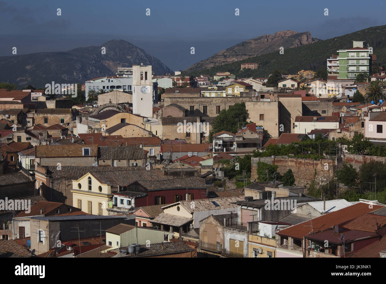 L'Italia, Sardegna, a sud-ovest della Sardegna, Iglesias, le miniere di carbone vista città Foto Stock