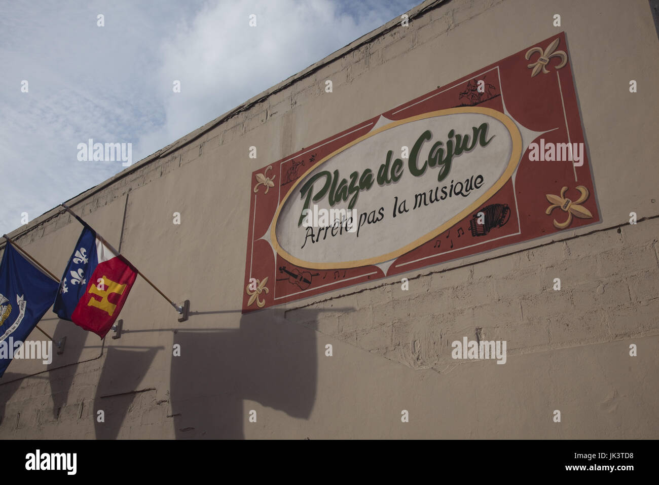 Stati Uniti d'America, Louisiana Cajun Country, Mamou, segno per Plaza de Cajun, di non fermare la musica Foto Stock