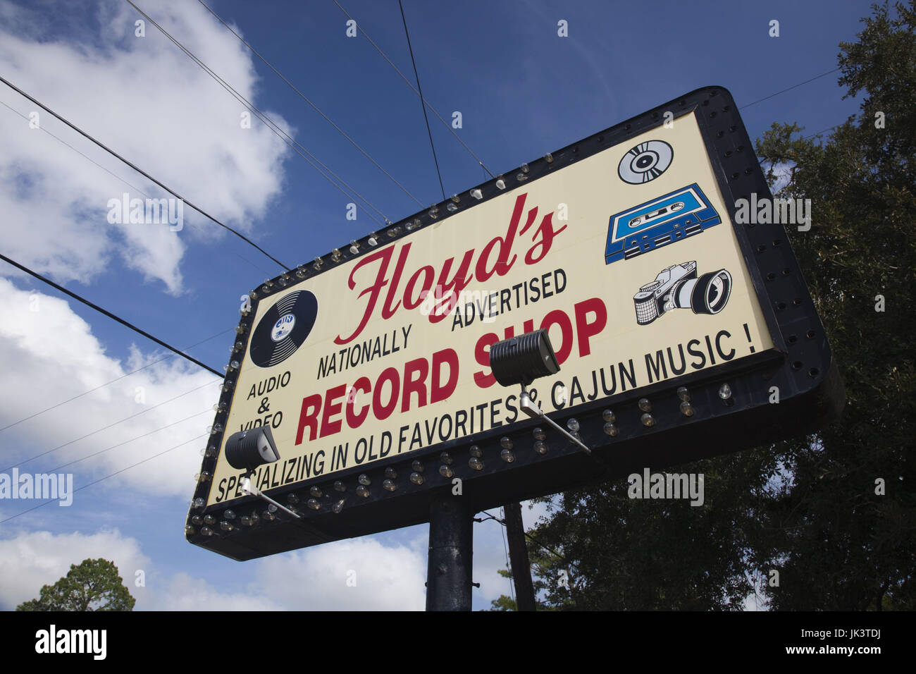 Stati Uniti d'America, Louisiana Cajun Country, Ville Platte, Floyd Record del negozio, leggendario Cajun music center, segno Foto Stock