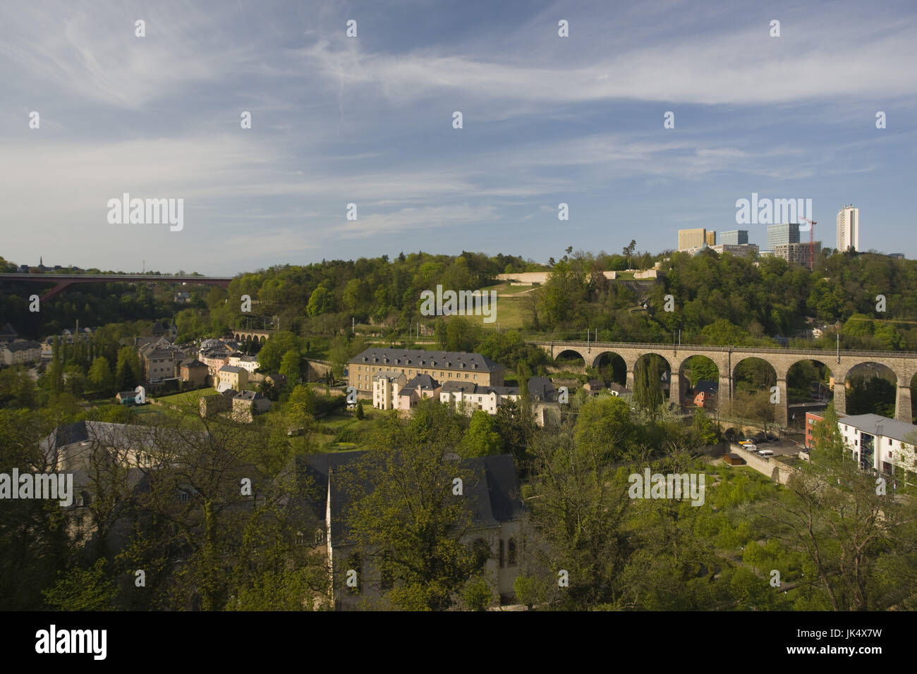 Lussemburgo Il Lussemburgo città, Pfaffenthal Area verso l'altopiano di Kirchberg, Foto Stock