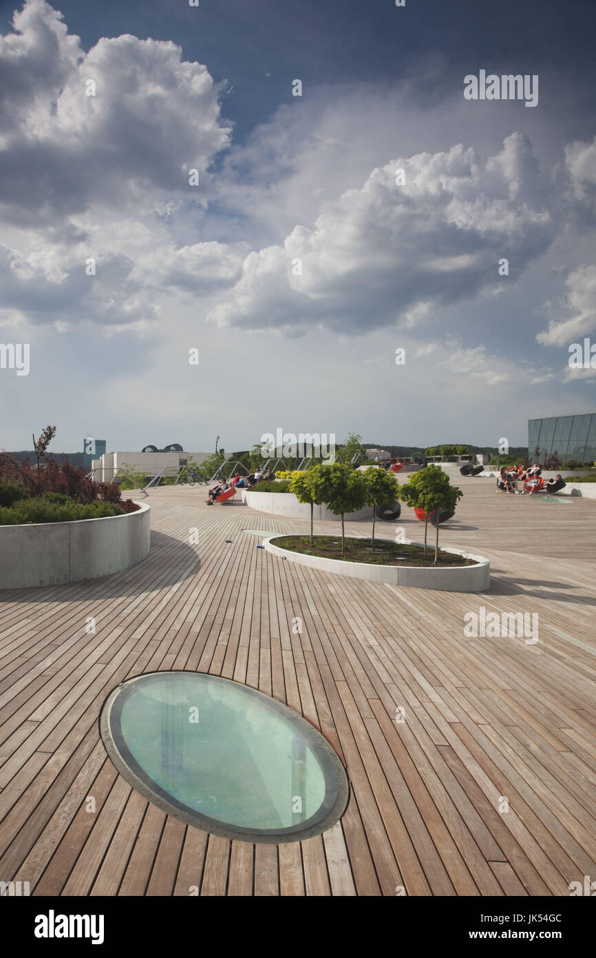 La Lituania, Vilnius, edifici moderni della zona Snipiskes, Swedbank piattaforma della torre Foto Stock