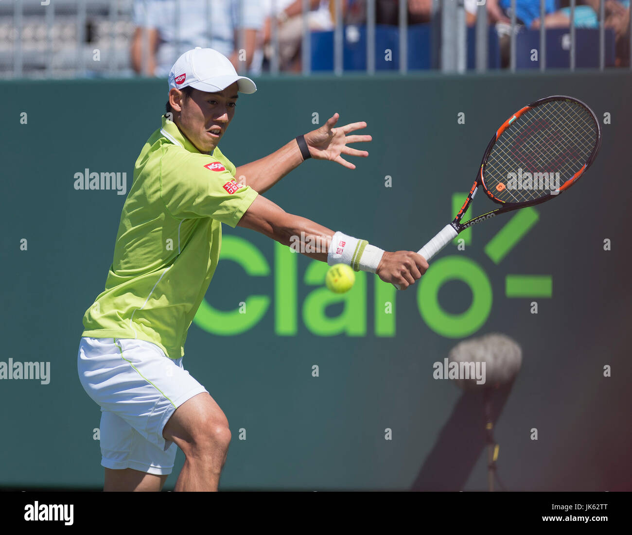 KEY BISCAYNE, FL - marzo 30: Kei Nishikori (JPN) in azione qui sconfigge Viktor Triocki (SRB) al 2015 Miami aperto in Key Biscayne Florida. Fotografo Andrea, Patrono /MediaPunch Foto Stock