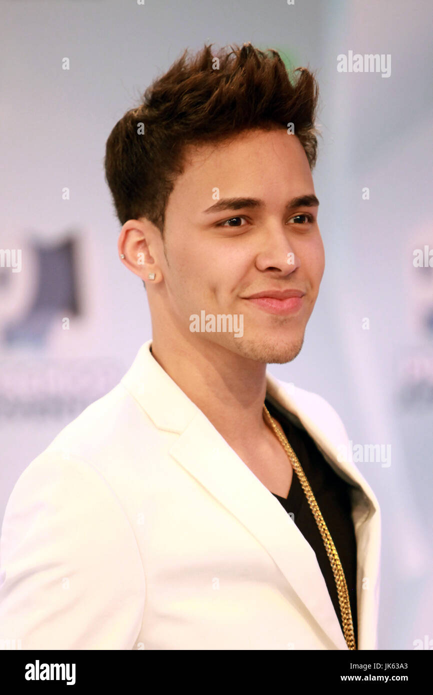 MIAMI, FL- Luglio 19, 2012: Prince Royce al 2012 Premios Juventud presso la banca United Center a Miami in Florida. © Majo Grossi/MediaPunch Inc. Foto Stock