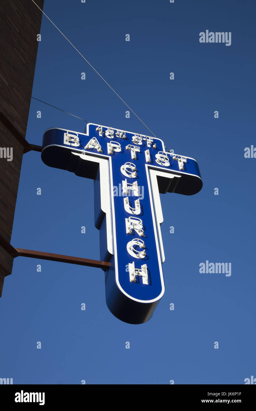 Stati Uniti d'America, Alabama, Birmingham, 16th Street Chiesa Battista, famoso punto di riferimento nei diritti civili lotta di afro-americani, segno della Chiesa Foto Stock