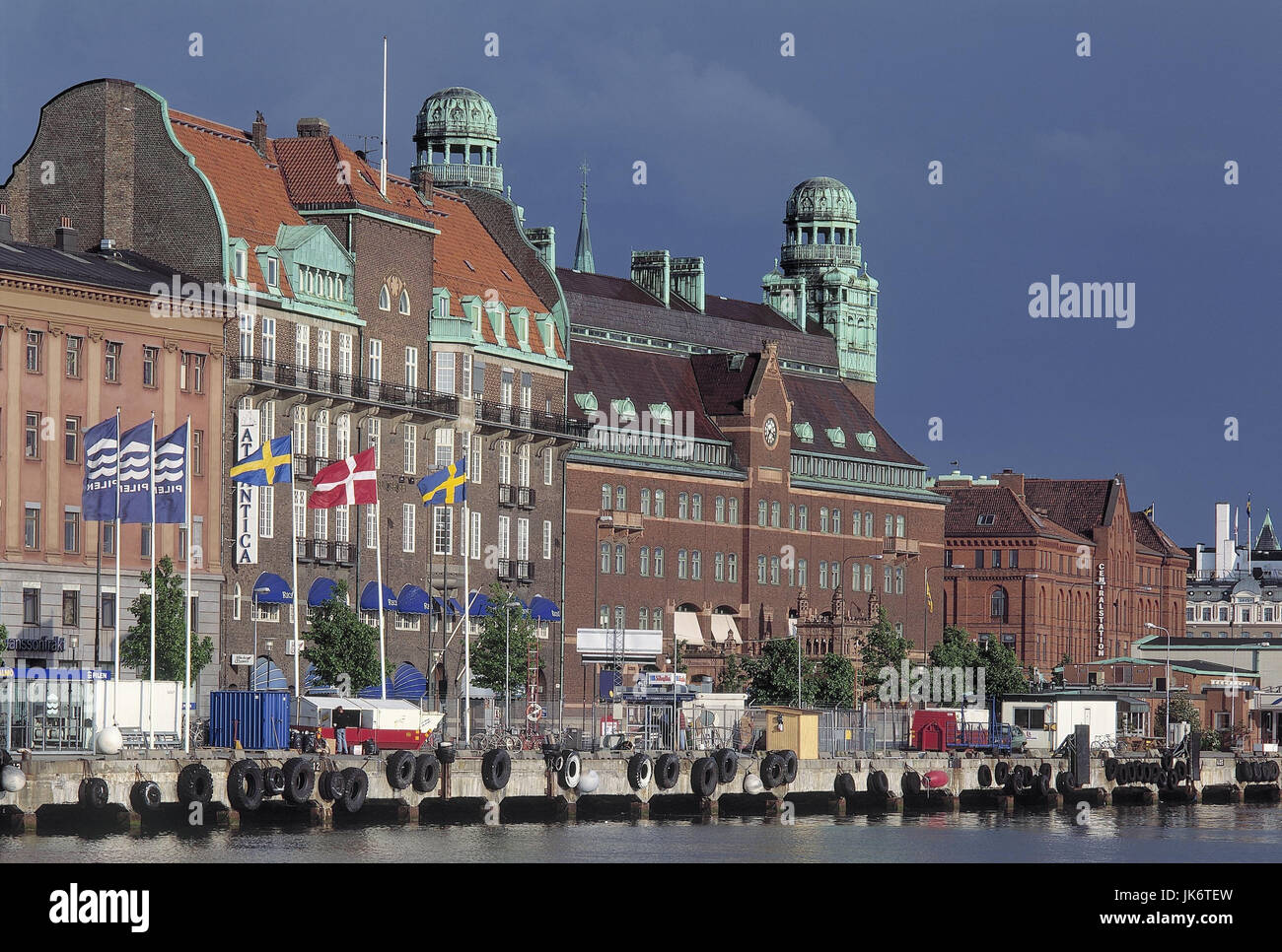 Schweden, Malmö, Stadtansicht, Hafen Skandinavien, Häuser, Gebäude, Anlegestelle, Ansicht, außen Foto Stock