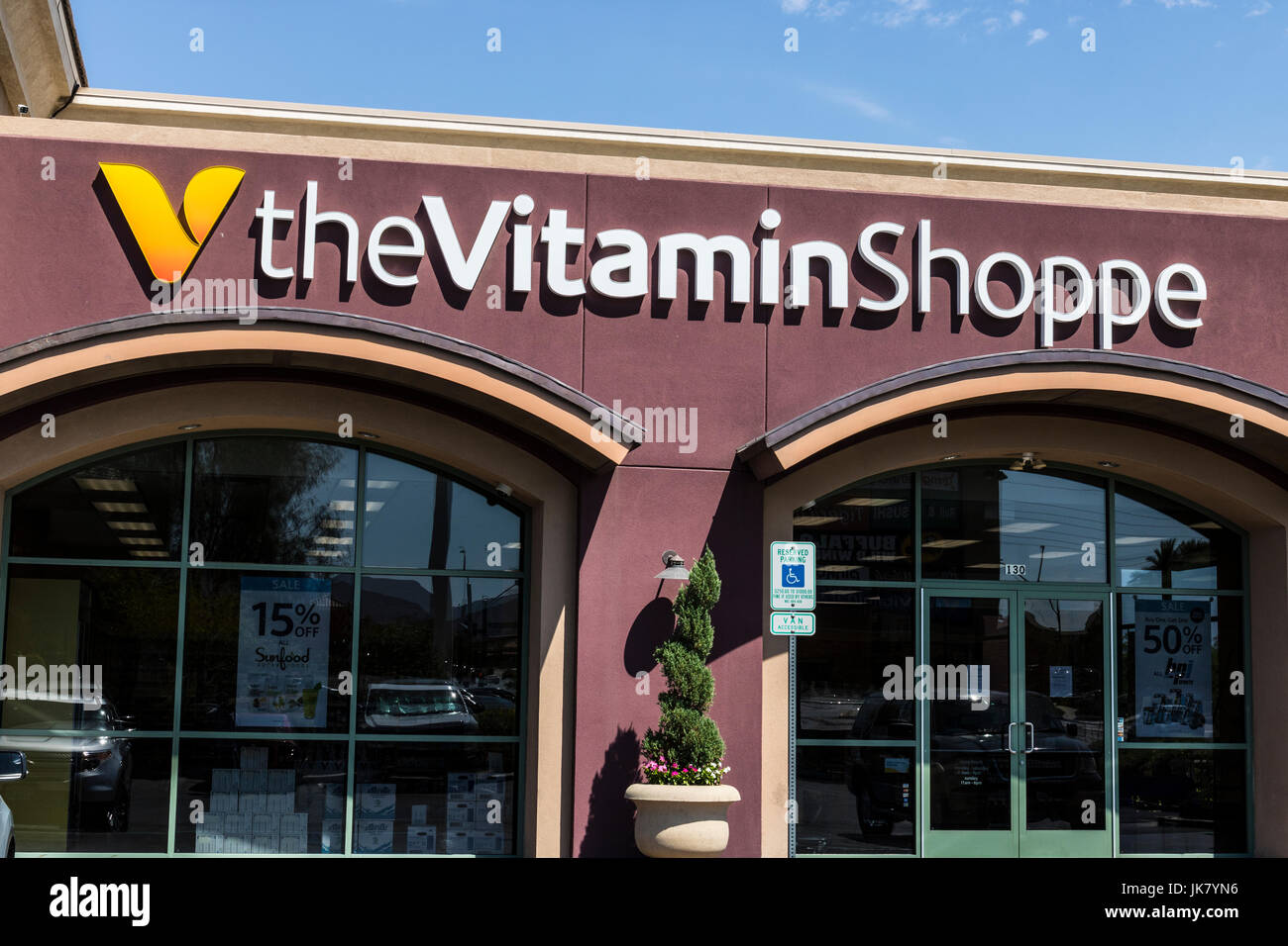 Las Vegas - Circa il luglio 2017: la vitamina Shoppe o TheVitaminShoppe striscia retail mall posizione. TheVitaminShoppe aiuta le persone a raggiungere la loro salute e Foto Stock