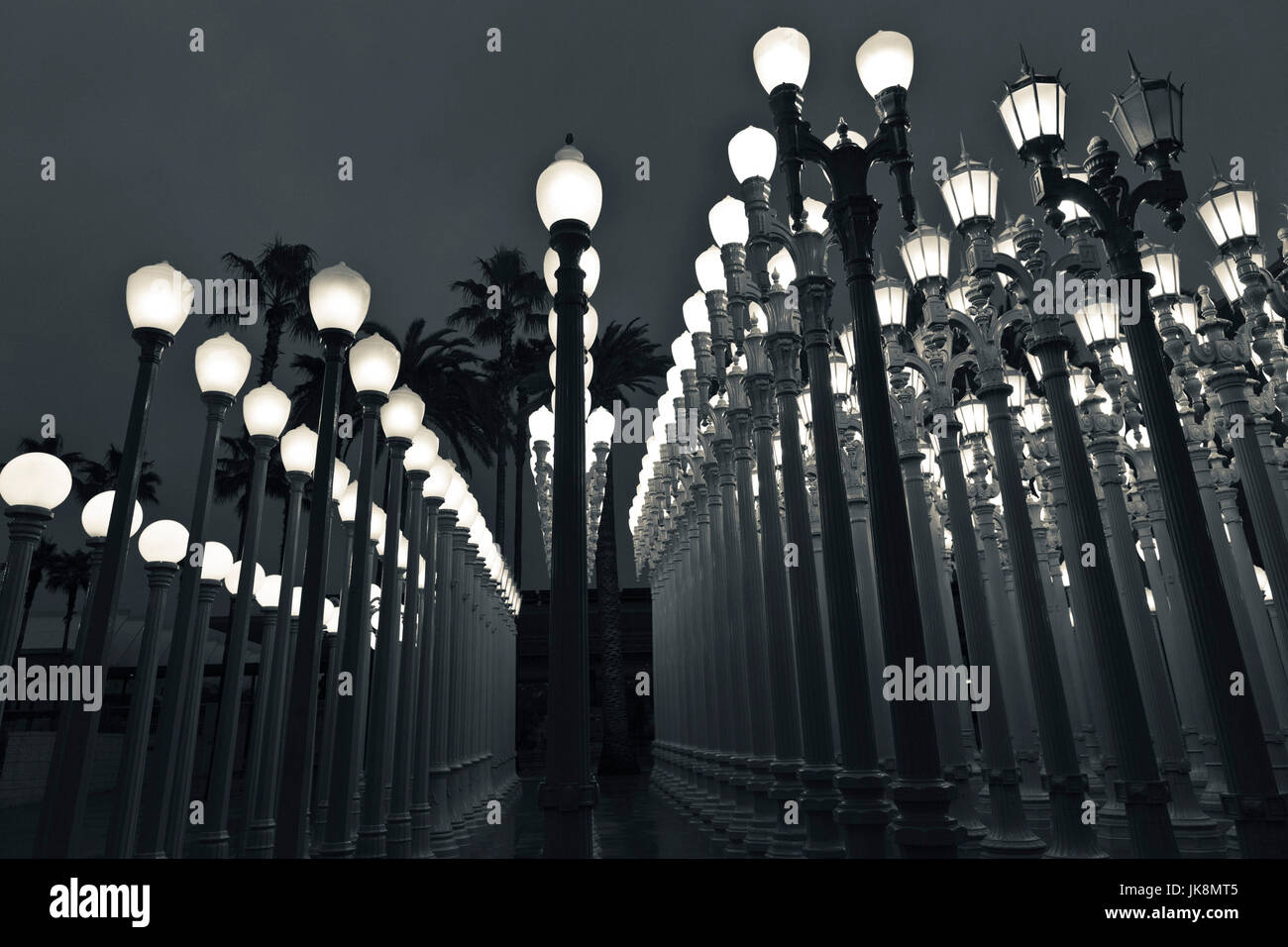 Stati Uniti, California, nel sud della California, Los Angeles, Los Angeles County Museum of Art, LACMA, Urban luce da Chris Burden Foto Stock