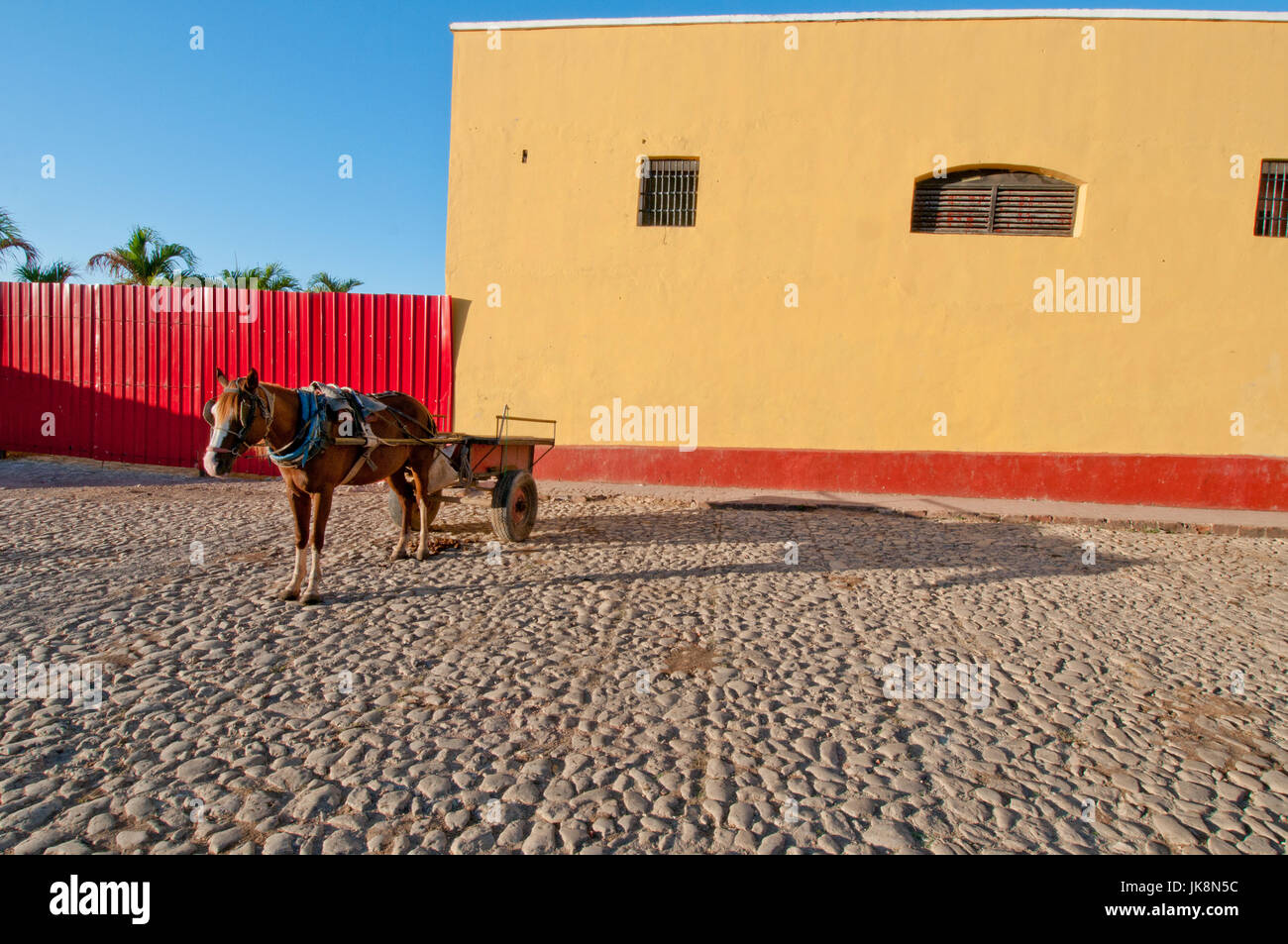 Carrozza trainata da cavalli in Trinidad, Cuba Foto Stock