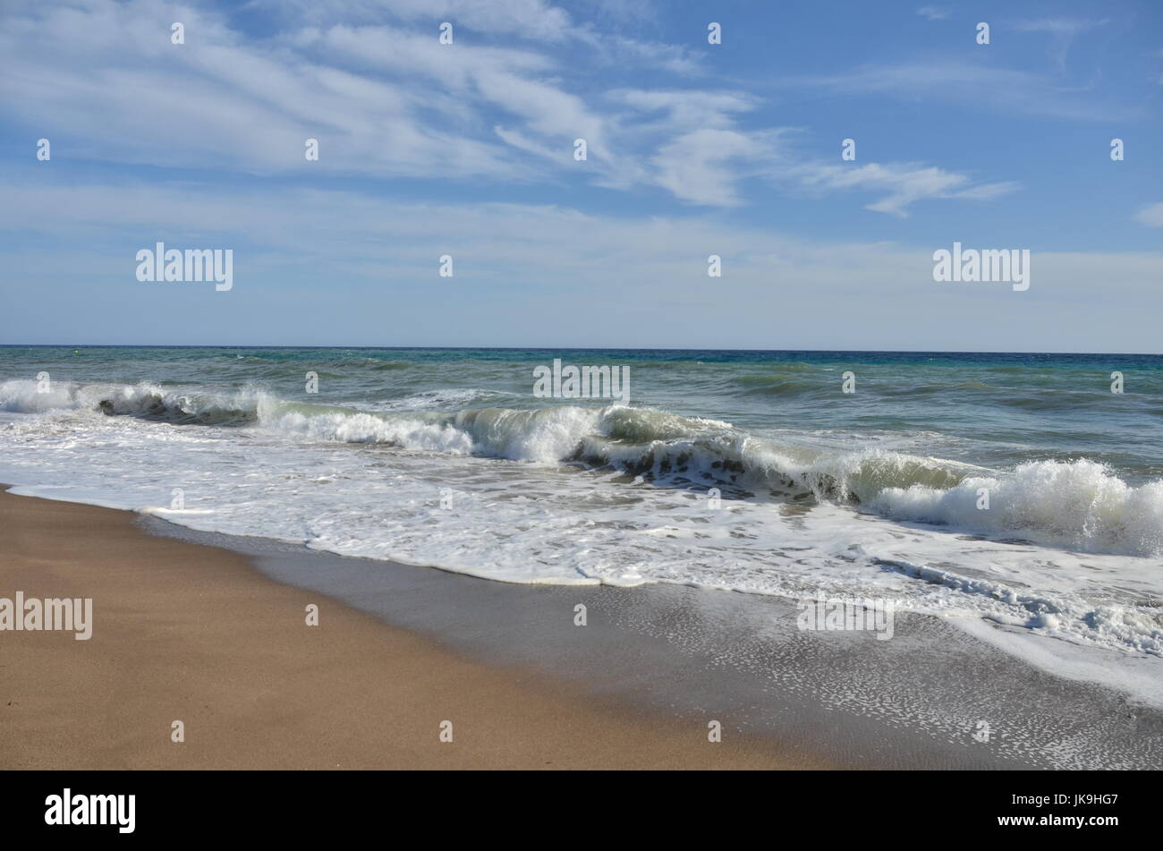 Il tempo primaverile lungo la spiaggia Foto Stock