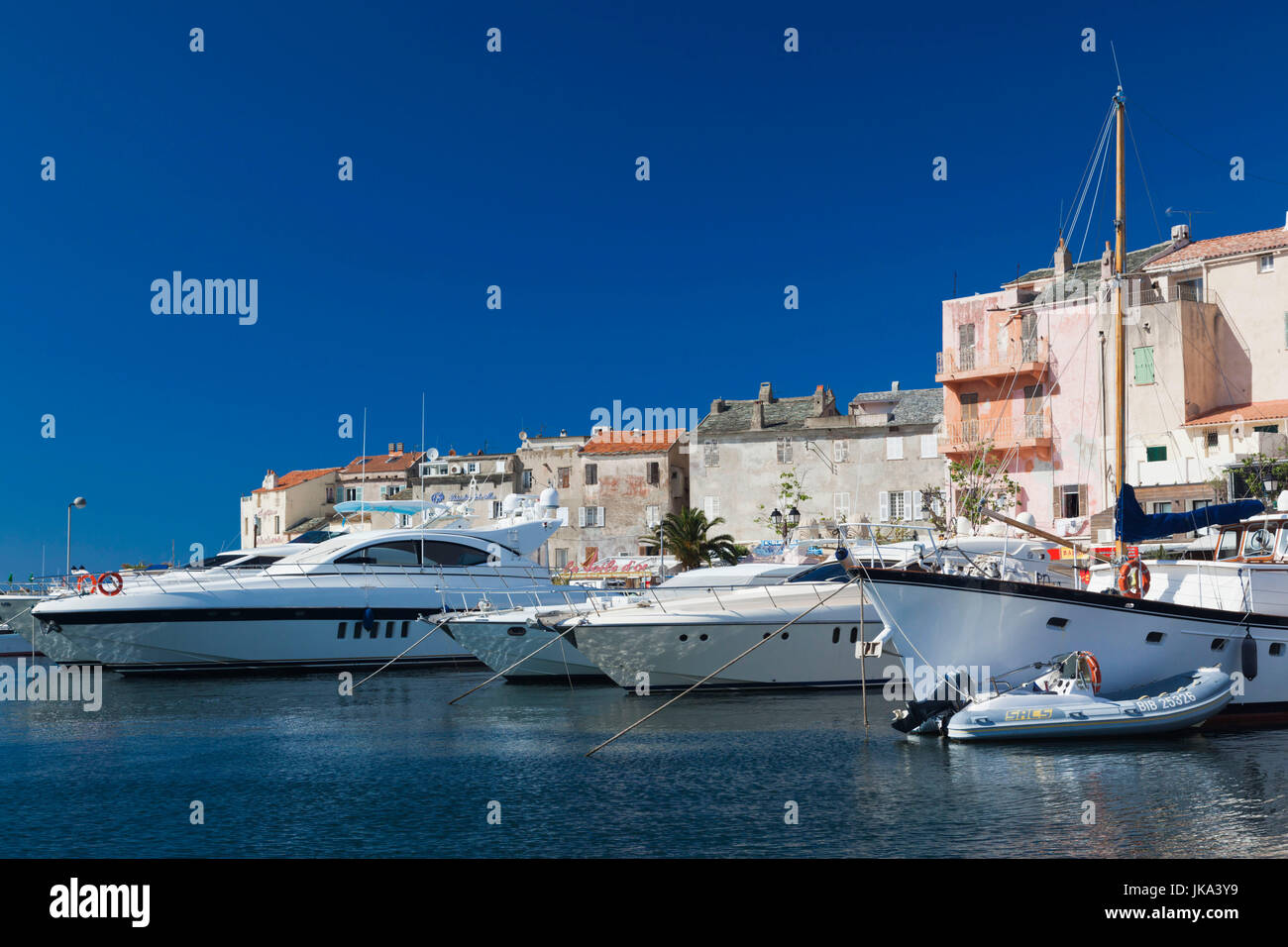 Francia, Corsica, Haute-Corse Reparto, Le Nebbio Regione, St-Florent, vista della porta Foto Stock