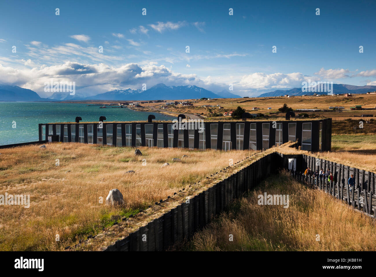 Il Cile, regione di Magallanes, Puerto Natales, Hotel remota esterna Foto Stock