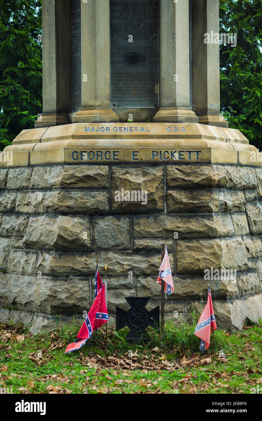 Stati Uniti d'America, Virginia, Richmond, il cimitero di Hollywood, tomba di grandi confederato generale George E. Pickett, che ha guidato la famosa Pickett's di carica durante la fase di noi la guerra civile battaglia di Gettysburg in 1863 Foto Stock