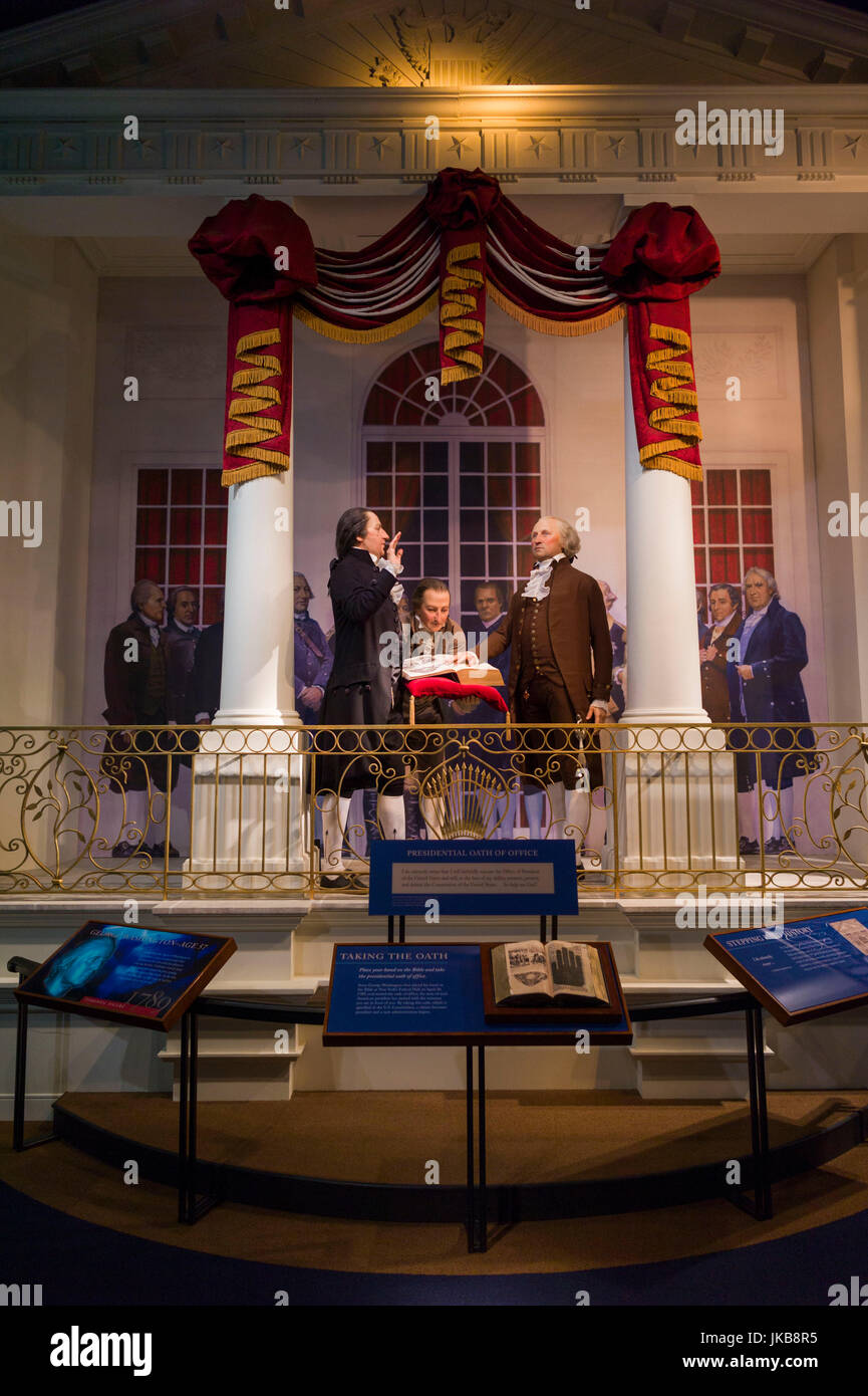 Stati Uniti d'America, Virginia, Alessandria, Mount Vernon Museum, il diorama di George Washington tenendo il giuramento come primo Presidente degli Stati Uniti Foto Stock