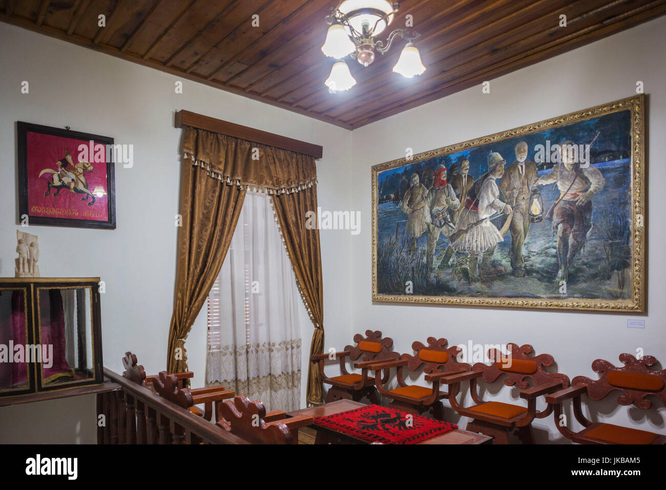 L'Albania, Valona, Museo di indipendenza, interno del primo sedile indipendente del governo albanese Foto Stock