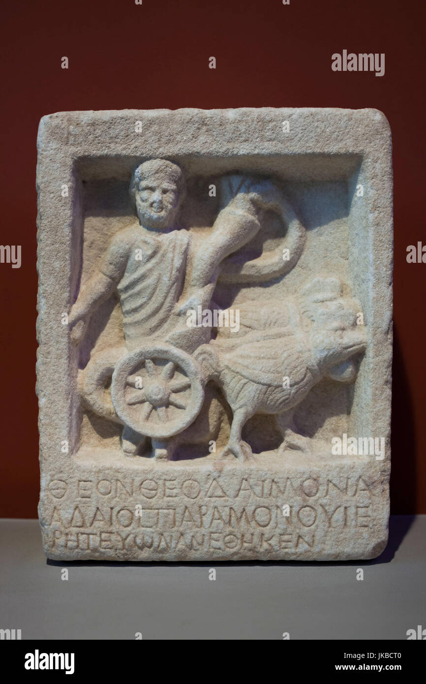 La Grecia e la Macedonia centrale regione di Salonicco, Museo Archeologico, rilievo votive al dio Ade, II secolo D.C. Foto Stock