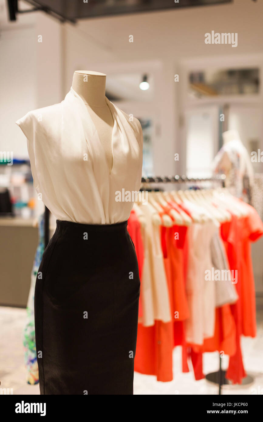 Australia, Nuovo Galles del Sud, NSW, Sydney, Starnd Arcade, negozio di abbigliamento Foto Stock