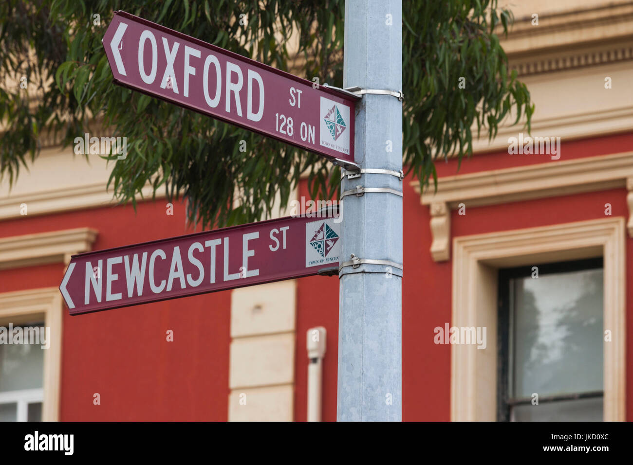 Australia, Australia occidentale, Perth-Leederville, Leederville Village, segni Foto Stock