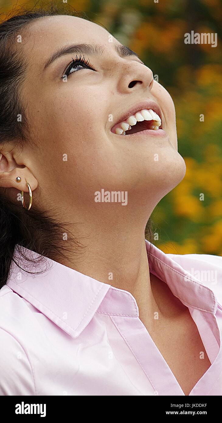 Piuttosto adolescente ridere Foto Stock