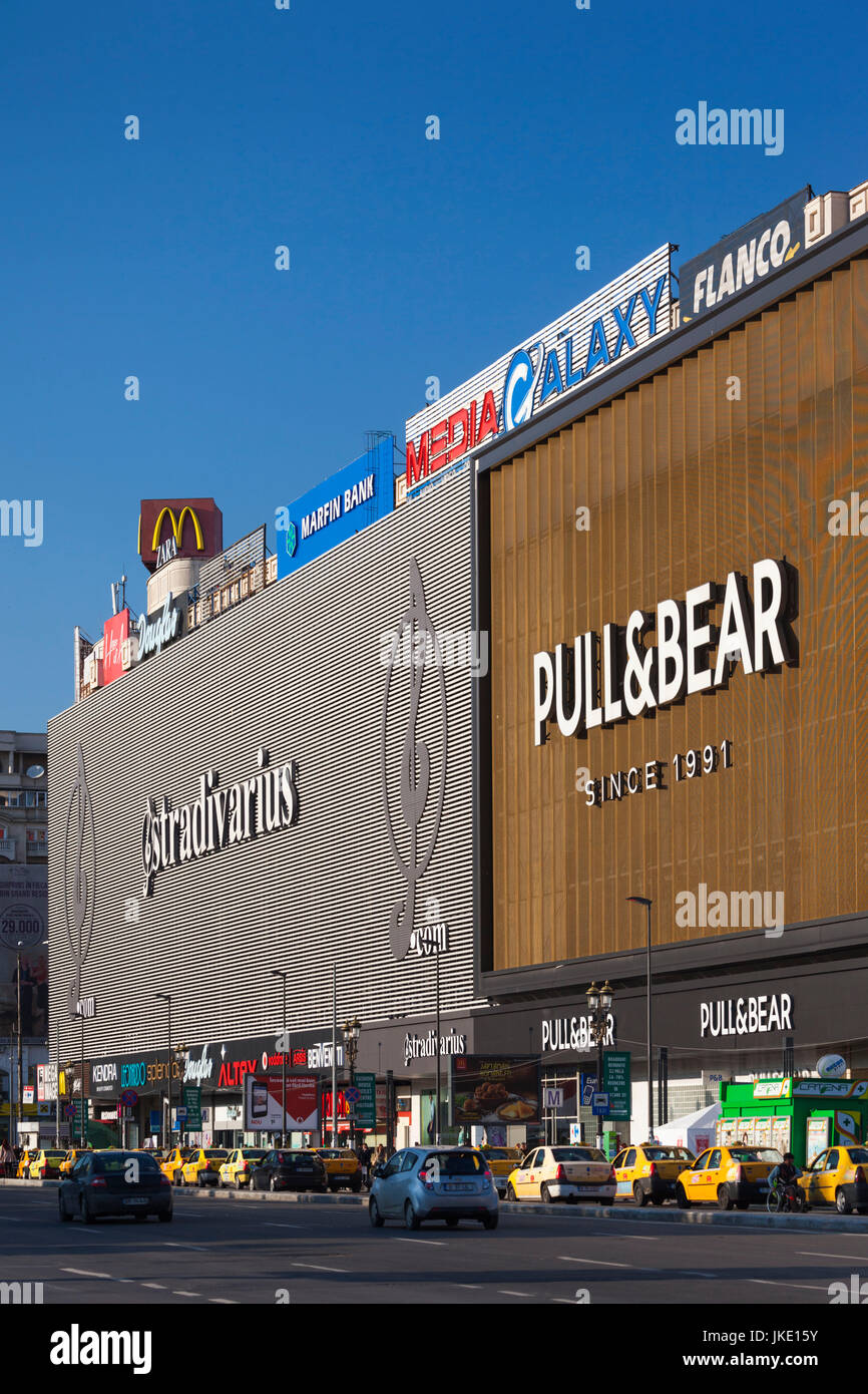 La Romania, Bucarest,Piata Unirii Square Shopping Centre, esterna Foto Stock