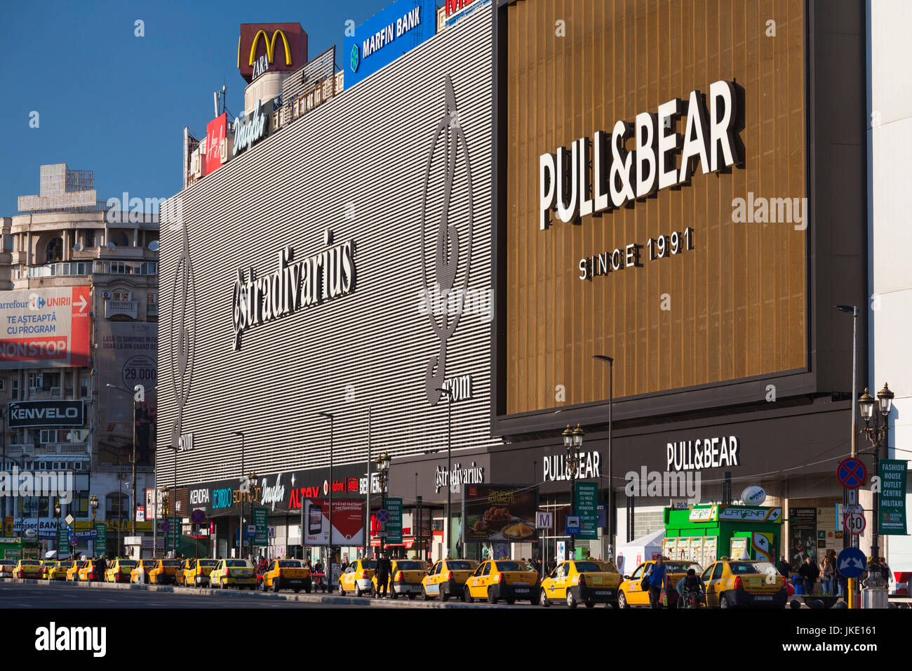 La Romania, Bucarest,Piata Unirii Square Shopping Centre, esterna Foto Stock