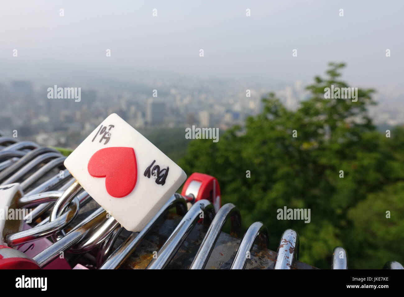 Amante lucchetti, namsan, Torre di Seoul Foto Stock