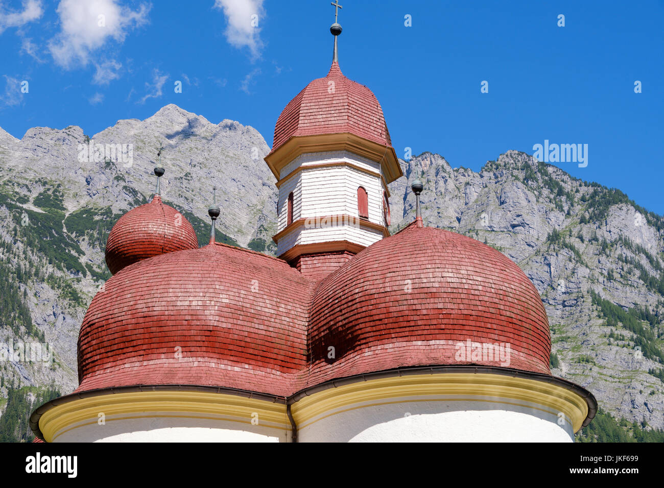 Le cupole St. Bartholomä la Chiesa del pellegrinaggio sul Königssee, Alta Baviera, Baviera, Germania, Europa Foto Stock