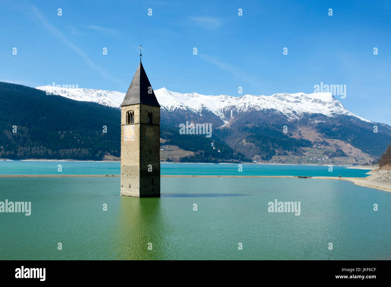 Kirchturm von Alt-Graun im Reschensee, Graun, Val Venosta Curon Venosta, Alto Adige, Trentino Alto Adige, Italien Foto Stock