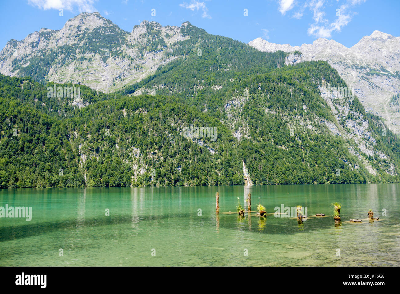 Il lago di Königssee vista vicino al Salet imbarcadero, Alta Baviera, Baviera, Germania, Europa Foto Stock