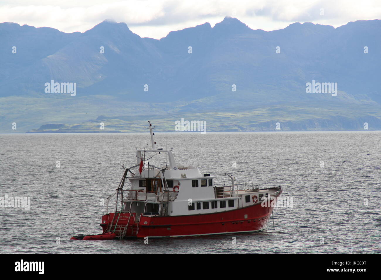 Cavalluccio Marino orgoglioso la nave di crociera, crociera scozzese isole delle Ebridi appena fuori il Cuillin sull'Isola di Skye. Foto Stock