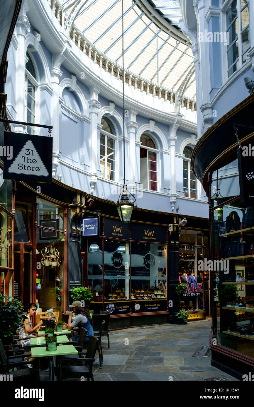 Intorno a Cardiff capitale del Galles Gran Bretagna Morgan Arcade Foto Stock