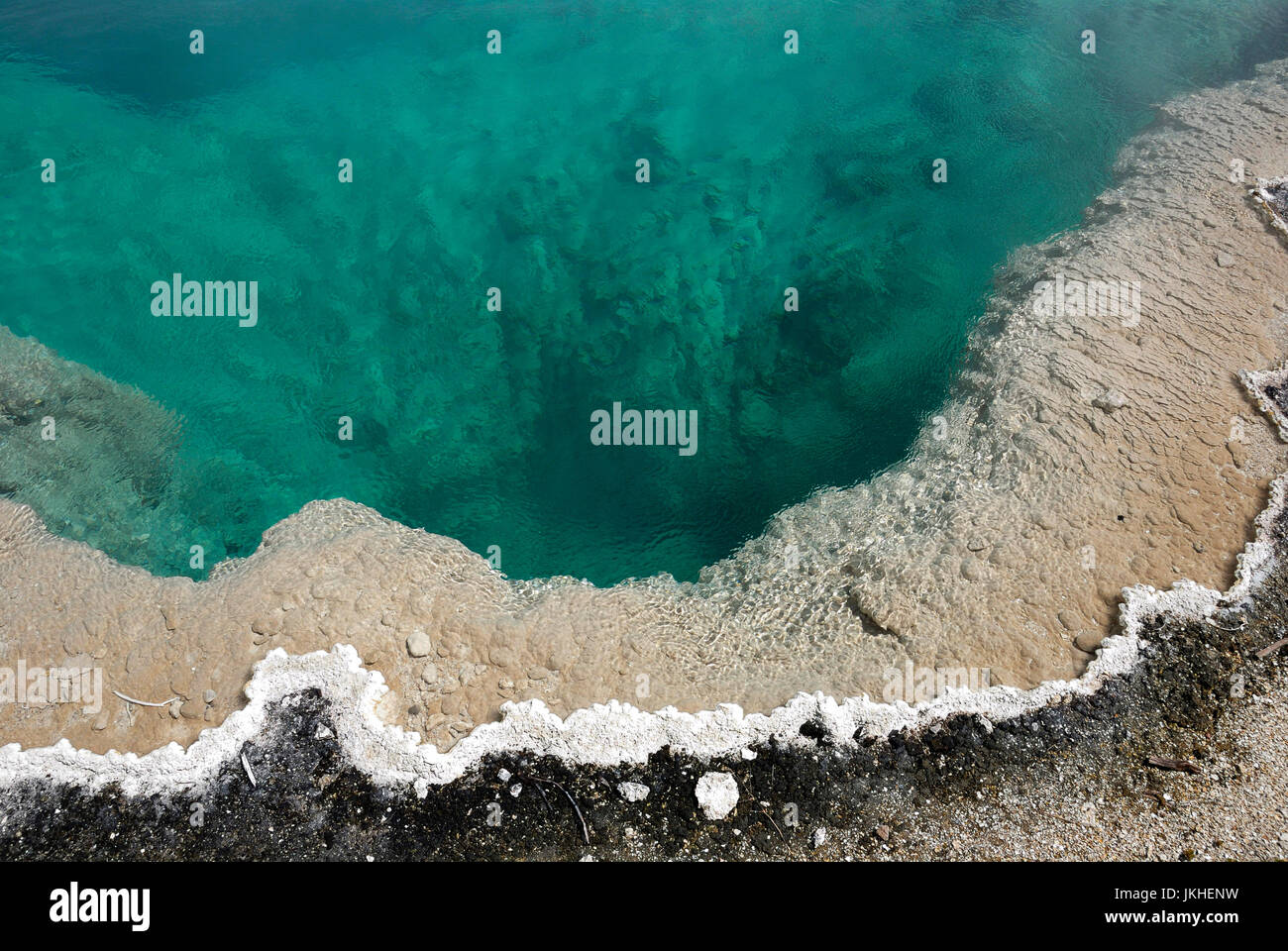 West Thumb Geyser Basin, abisso Piscina Lago Yellowstone, il Parco Nazionale di Yellowstone Foto Stock