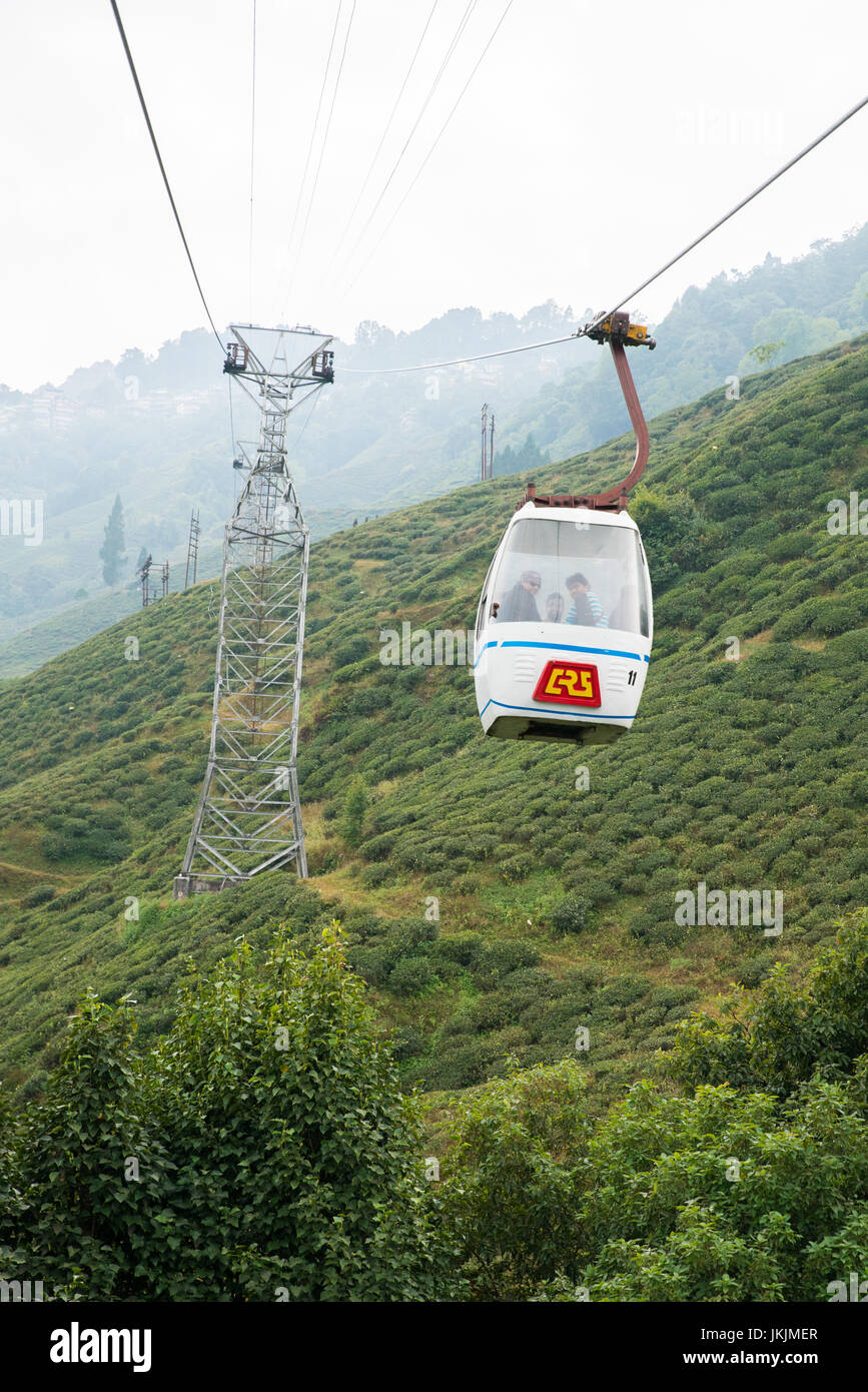 DARJEELING, India - 27 novembre 2016: Il Darjeeling Teleferica è una teleferica nella città di Darjeeling nello stato indiano del Bengala Occidentale Foto Stock